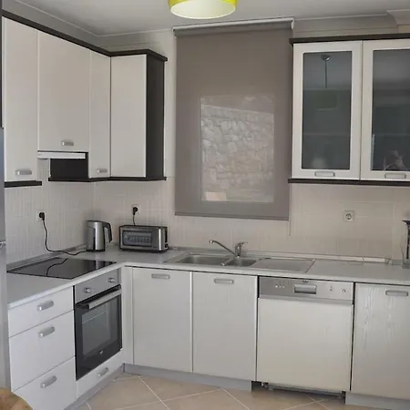Sleeps 6 Pool Air Con Wifi בודרום